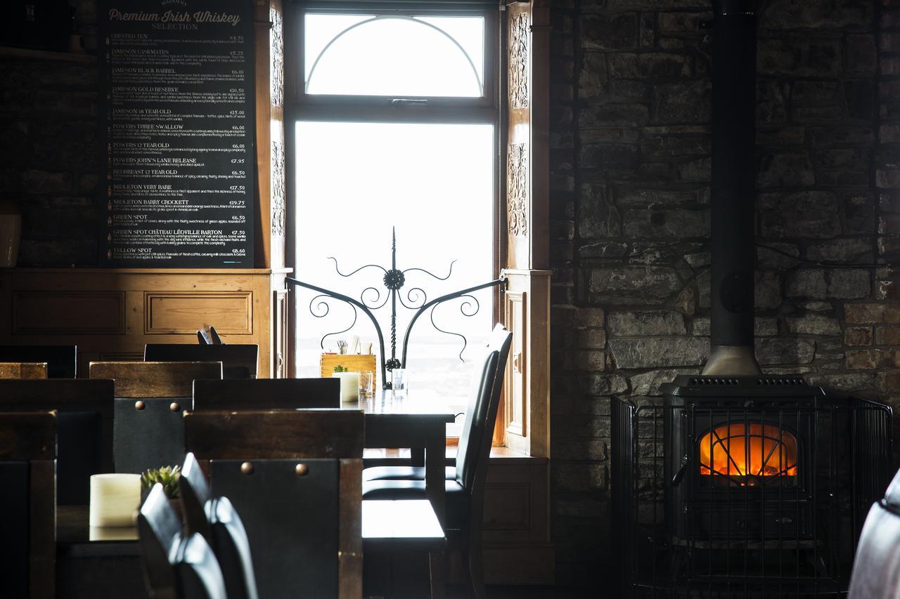 Maddens Bridge Bar & Guesthouse Bundoran Exterior photo