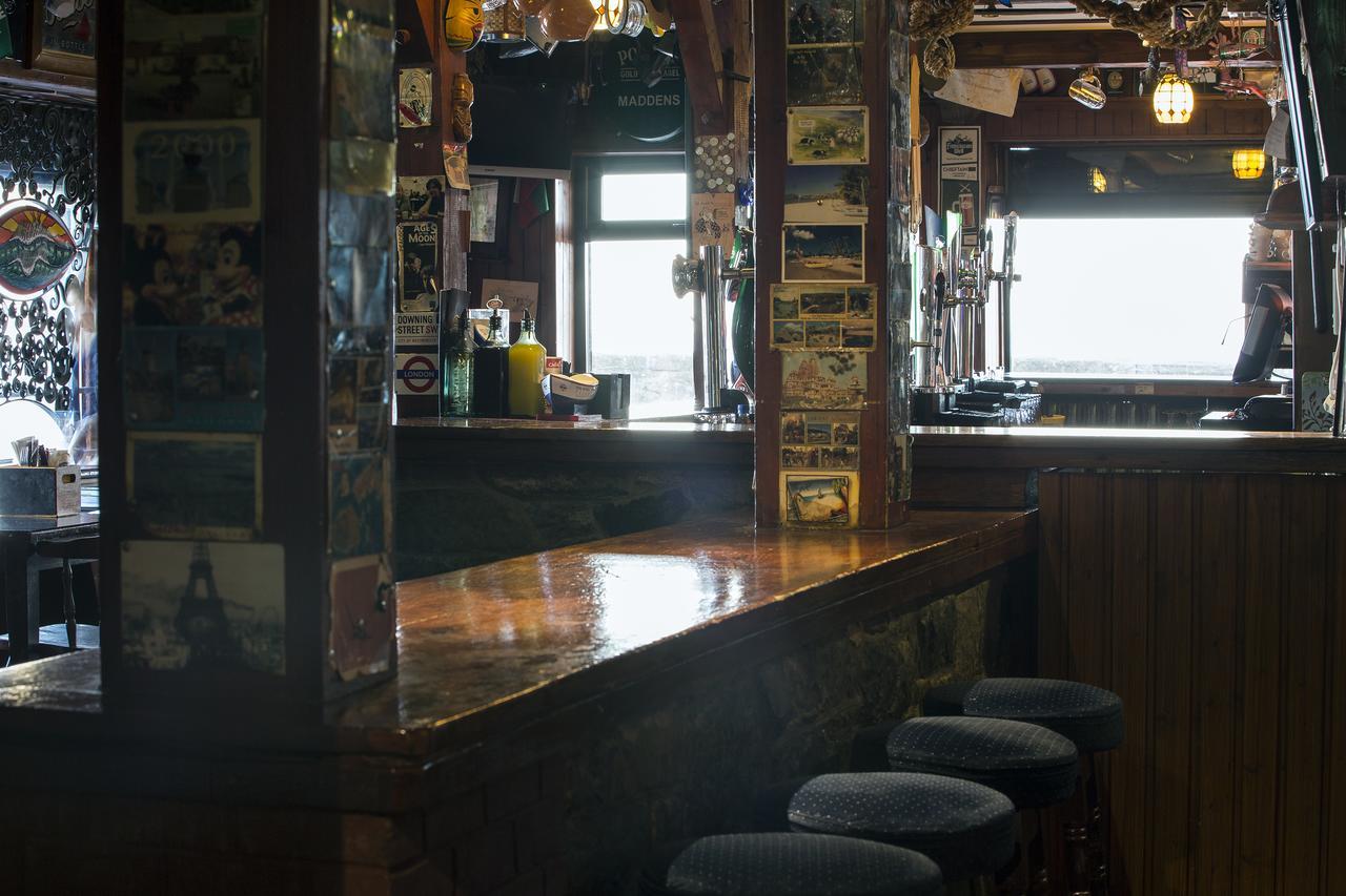 Maddens Bridge Bar & Guesthouse Bundoran Exterior photo